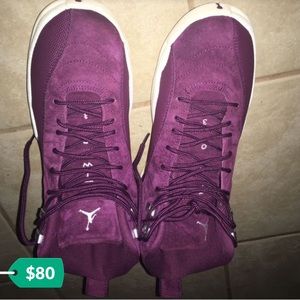 Jordan 12’s violet